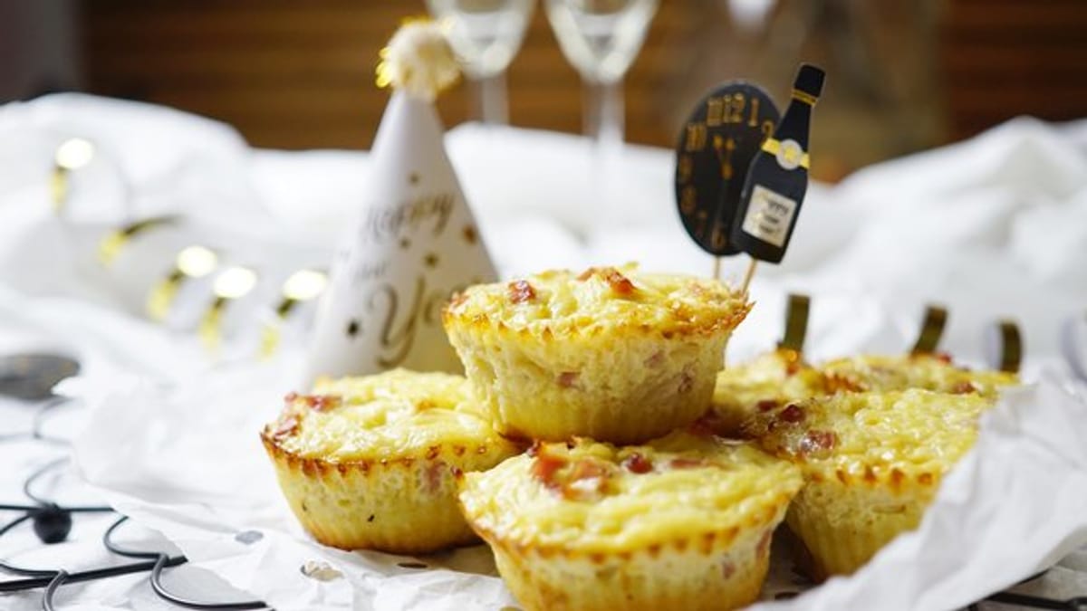 Passt aufs SilvesterBuffet Rezept für ZwiebelkuchenMuffins