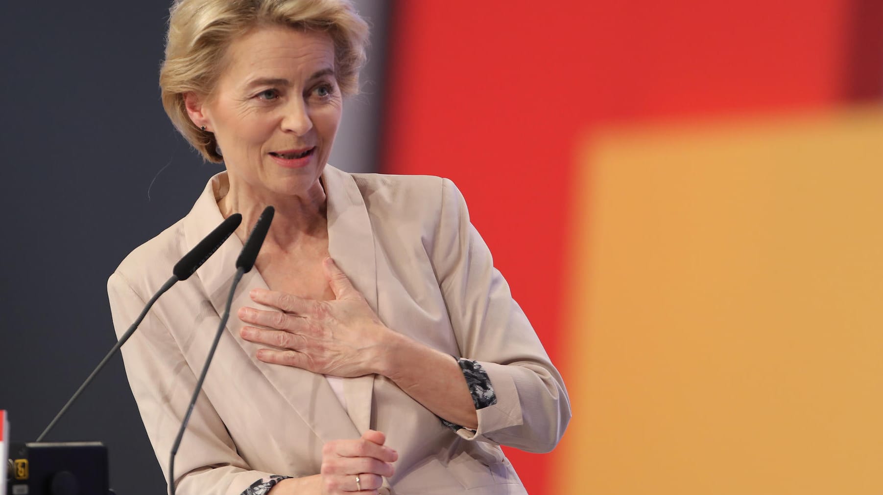 Ursula von der Leyen: Ihre Handydaten hätten Aufschluss in der Berateraffäre geben können, wurden aber offenbar gelöscht.