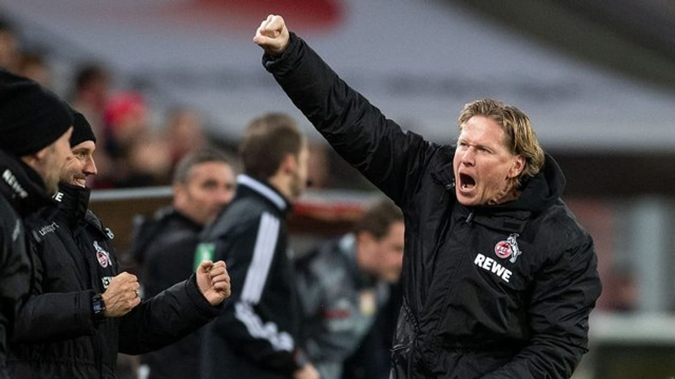 Kölns Trainer Markus Gisdol jubelte nach dem Sieg gegen Bayer Leverkusen.