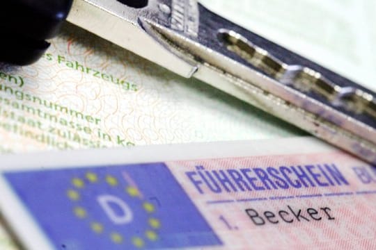 Mit dem Auto-Führerschein dürfen Inhaber nun auch kleine Motorräder fahren.