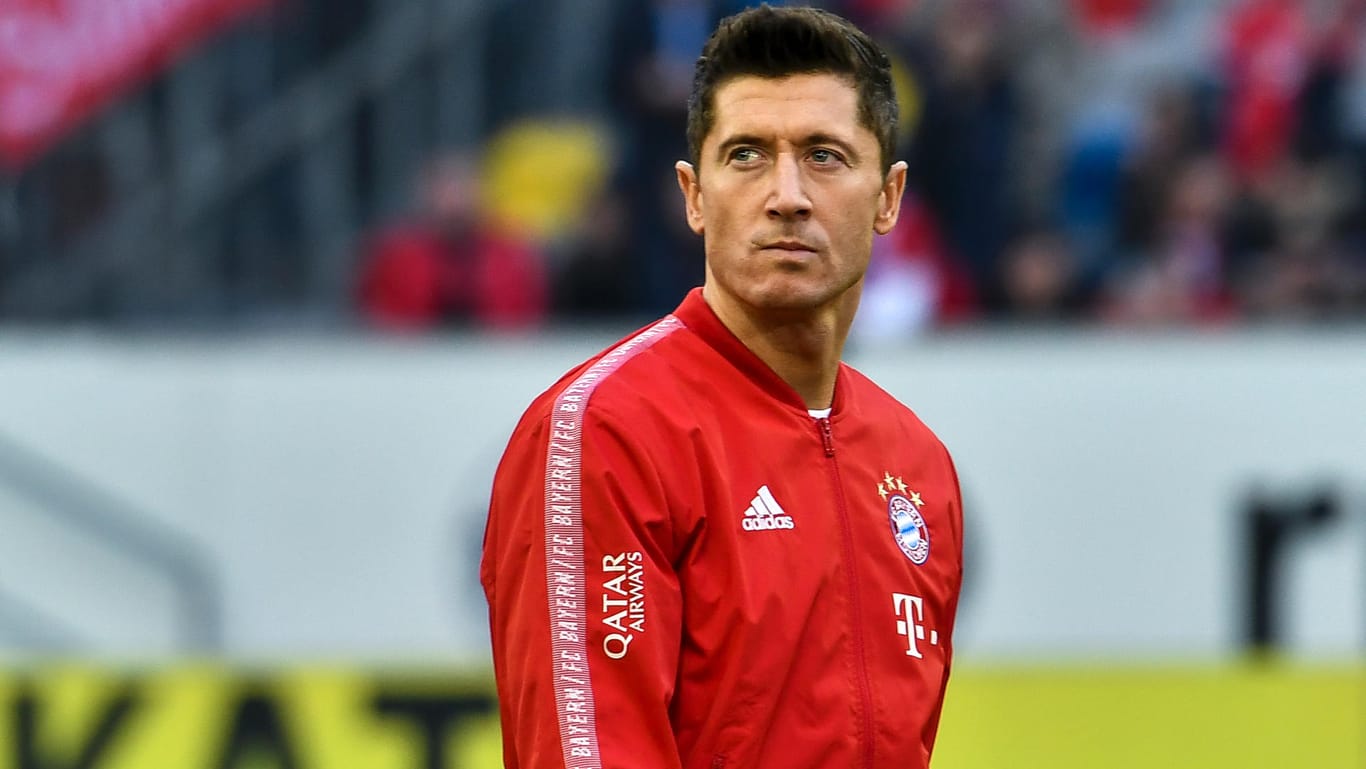 Robert Lewandowski: Der Bayern-Star musste sich einem Eingriff unterziehen.