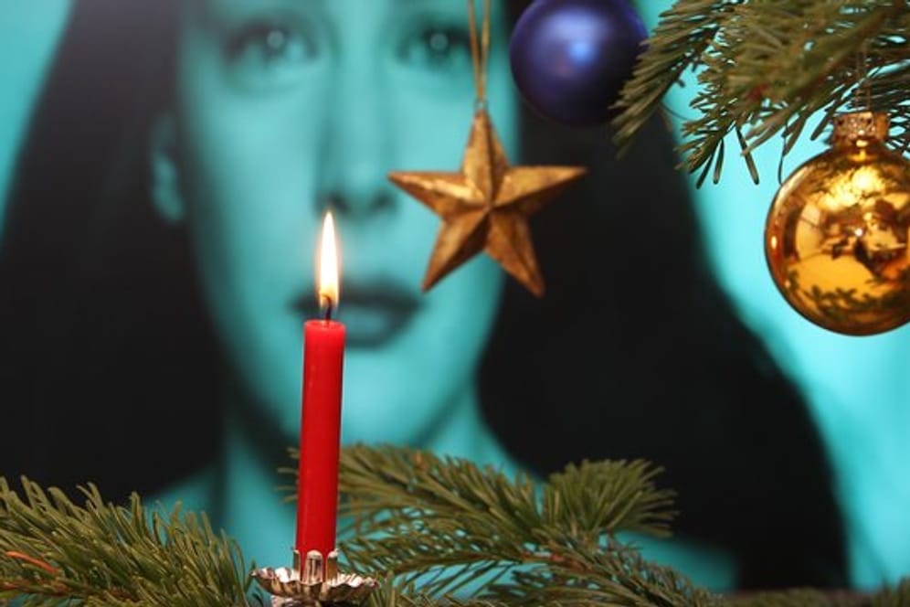 Auch mit Filmen kann man sich in Weihnachtsstimmung bringen.