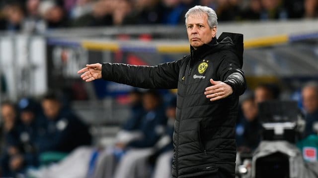 Geht schlecht gelaunt in die Winterpause: BVB-Coach Lucien Favre.