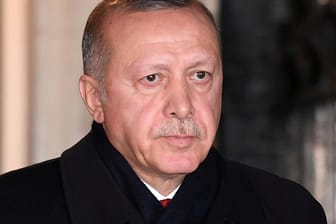 Recep Tayyip Erdogan (Archivbild): Der türkische Präsident warnt Europa vor einer neuen Migrationswelle aus Syrien.