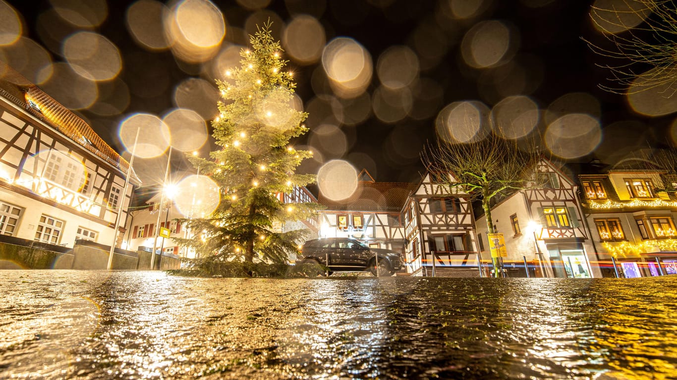 Nasse statt weiße Weihnachten: Fast ganz Deutschland muss mit Regen und dicken Wolken rechnen.