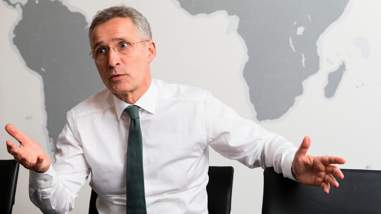 Nato-Generalsekretär Stoltenberg: Dem französischen Präsidenten Macron erteilte er eine klare Absage – Frankreich könne die USA bei der nuklearen Abschreckung nicht ersetzen.