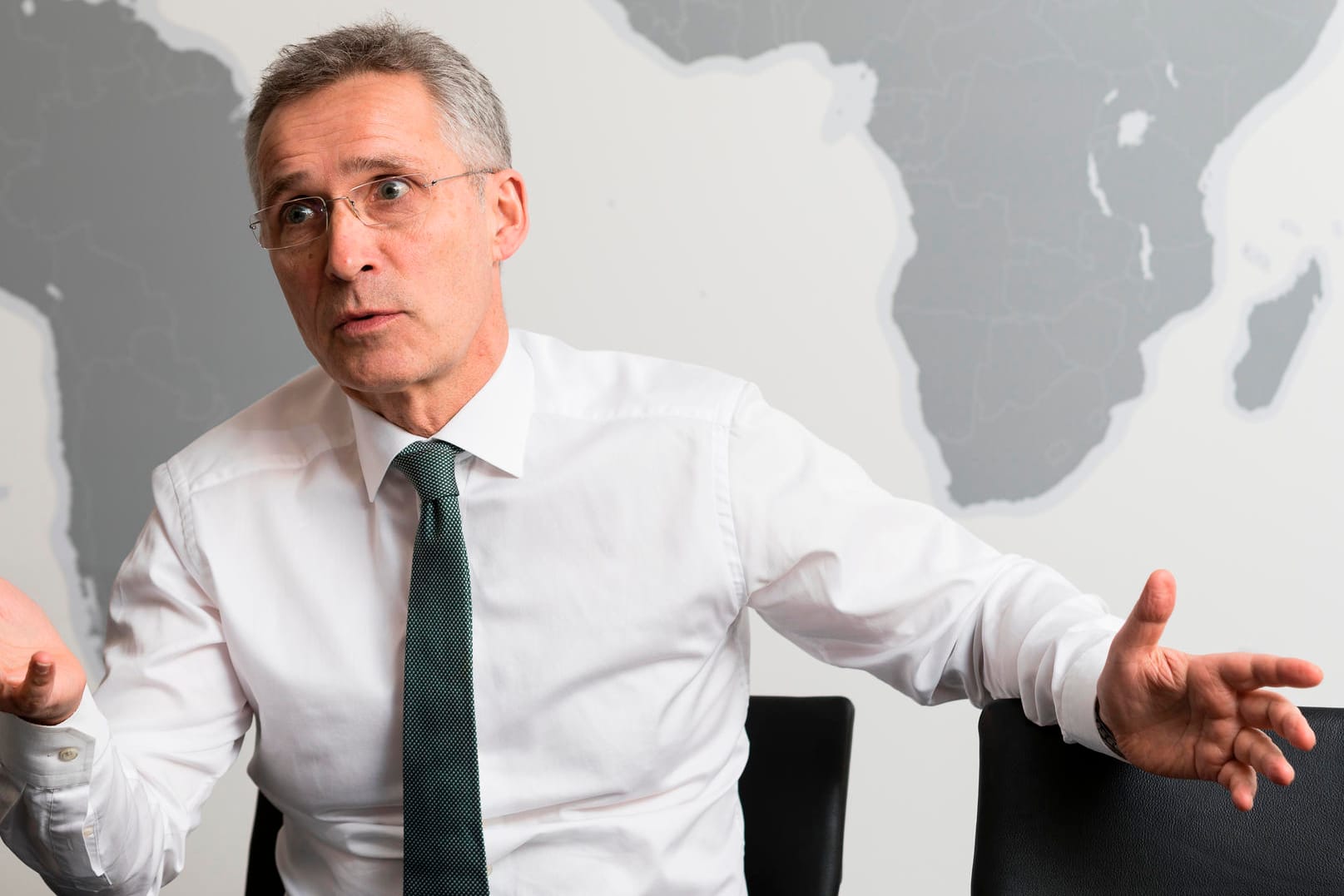 Nato-Generalsekretär Stoltenberg: Dem französischen Präsidenten Macron erteilte er eine klare Absage – Frankreich könne die USA bei der nuklearen Abschreckung nicht ersetzen.