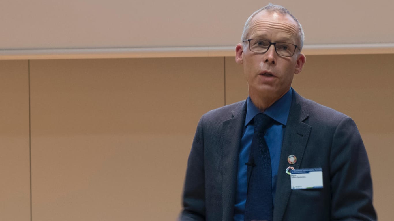 Johan Rockström: Der renommierte Klimaforscher mahnt, Atomkraft nicht durch Gas und Kohle zu ersetzen.