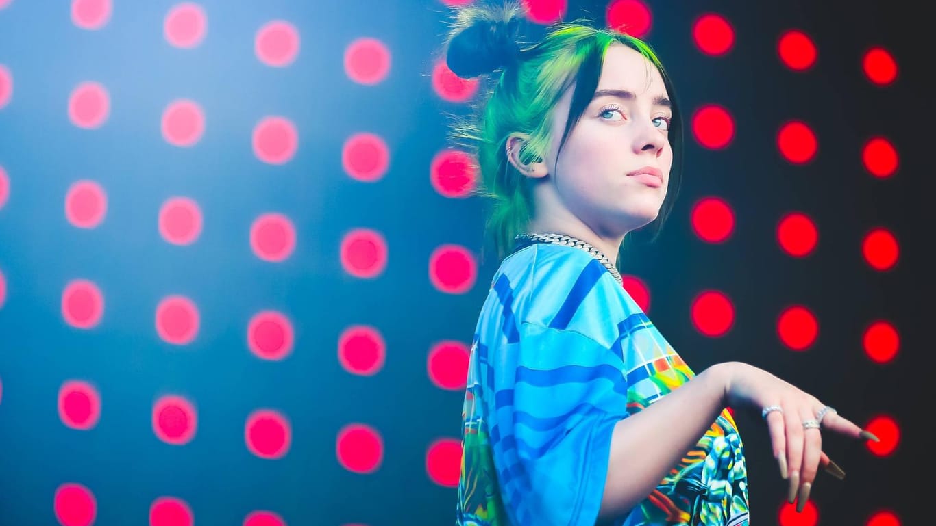 Billie Eilish bei einem Konzert in Mailand: Die 18-Jährige wurde 2019 weltweit zum Teenager-Idol.