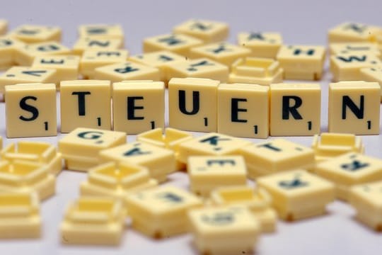 Wer eine Steuernachzahlung stunden lassen möchte, muss diesen Antrag gut begründen. Wer eine Steuernachzahlung stunden lassen möchte, muss diesen Antrag gut begründen.