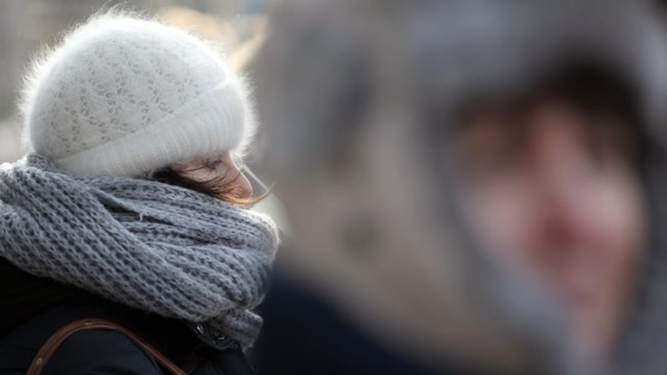 Wer sich vor Kälte gut schützt, beugt auch Infektionskrankheiten vor.