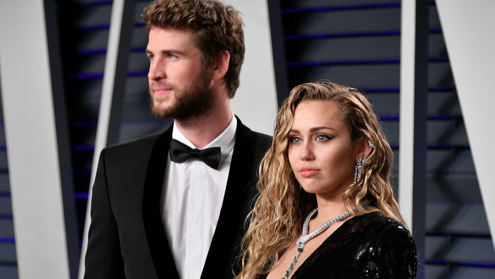 Liam Hemsworth und Miley Cyrus: Die beiden haben sich in diesem Jahr getrennt. Nun gibt es Neuigkeiten was die Scheidung angeht.