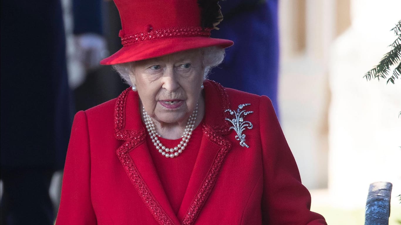 Königin Elizabeth II. beim Gottesdienst: Die Queen hat ein turbulentes Jahr hinter sich.