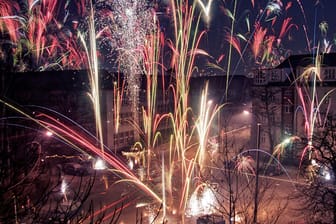 Silvesterfeuerwerk: In mehreren Orten Deutschlands sind Böller und Feuerwerk in diesem Jahr zu Silvester verboten.
