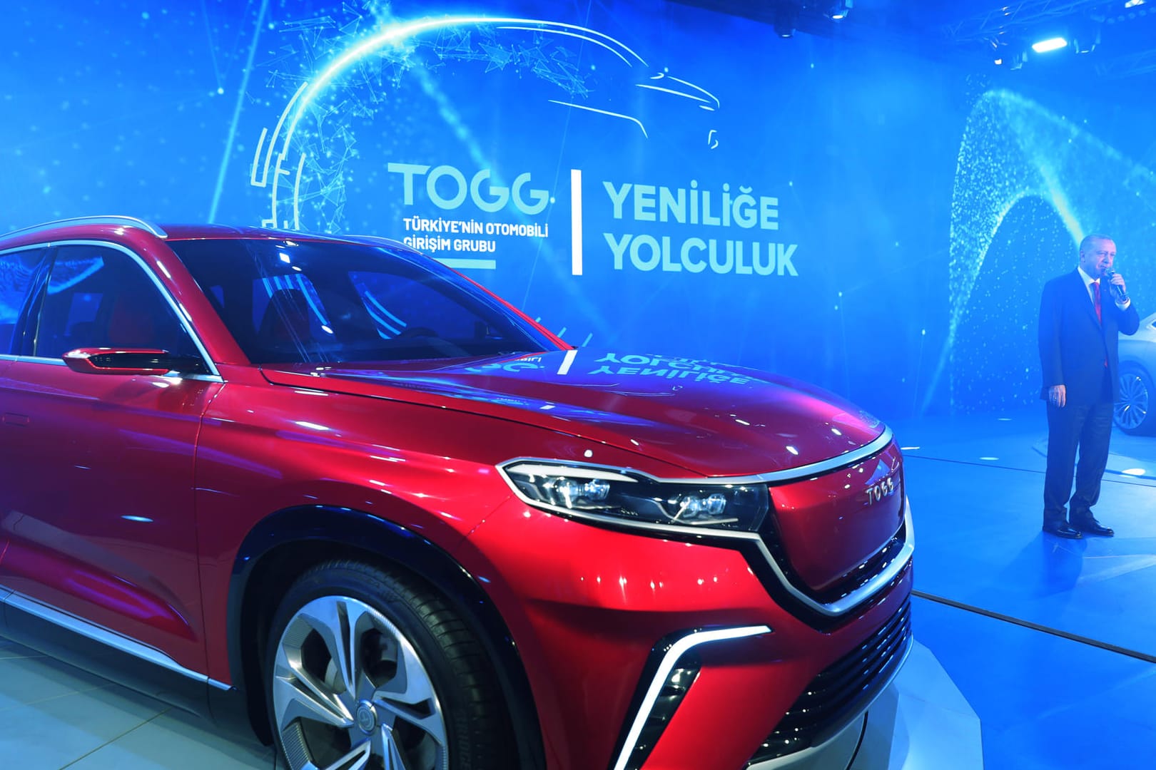 Turkish President Erdogan speaks during a ceremony to unveil theÊdomestic electric car project in Gebze