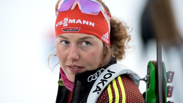 Dahlmeier wird sich im Rahmen des Show-Wettkampfes in der Arena auf Schalke von den Biathlon-Fans verabschieden.