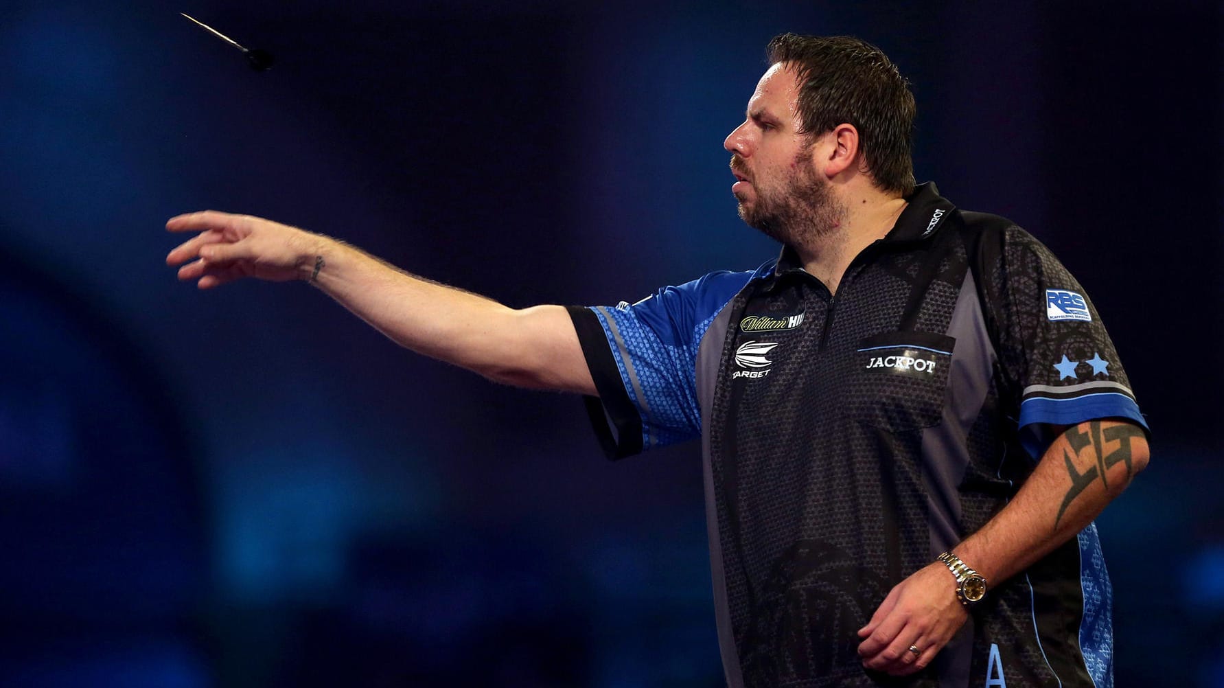 Adrian Lewis: Der Weltmeister von 2011 und 2012 ist ausgeschieden.