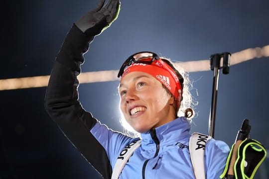 Laura Dahlmeier wurde unter großem Jubel in der Veltins Arena auf Schalke verabschiedet.