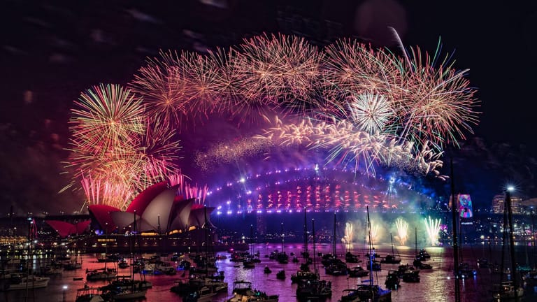 Das Feuerwerk im Hafen von Sydney: Zu dem Event kommen jährlich über eine Millionen Zuschauer.