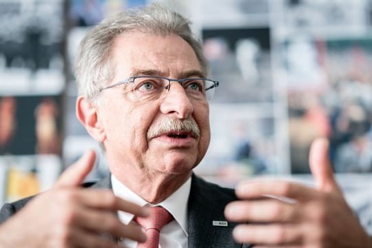 "Zur Förderung des Gemeinwohls muss auch schon mal auf individuelle Interessen verzichtet werden", meint Dieter Kempf, Präsident des Bundesverbandes der Deutschen Industrie.
