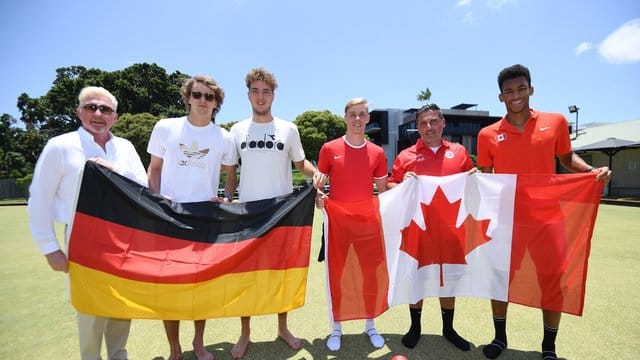 Das deutsche Team um Kapitän Boris Becker, Alexander Zverev und Jan-Lennard Struff (l-r) trifft unter anderem auf Kanada.