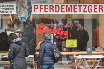 Pferdemetzgerei auf dem Viktualienmarkt: Die Schweizer kürten das Fleisch jetzt zum "kulinarischen Erbe".