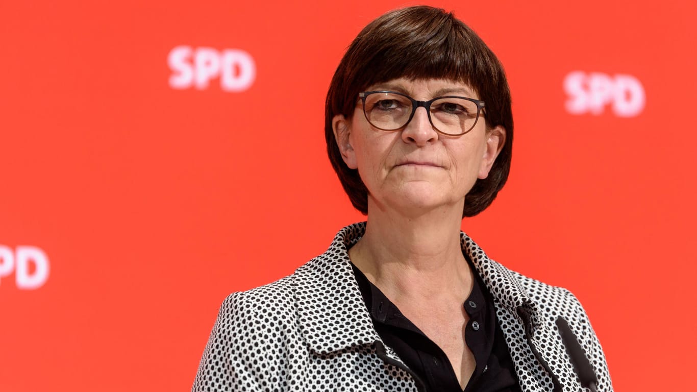 Saskia Esken: Die SPD-Chefin regt an, die Taktik der Polizei in der Leipziger Silvesternacht zu überprüfen.