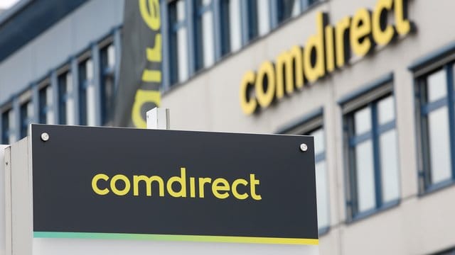 Logo der Comdirect Bank AG: Comdirect soll zügig in die Commerzbank integriert werden, um ein profitables Zusammenwirken zu erzielen. Logo der Comdirect Bank AG: Comdirect soll zügig in die Commerzbank integriert werden, um ein profitables Zusammenwirken zu erzielen.