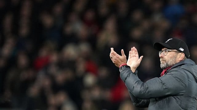 Liverpool-Trainer Jürgen Klopp hat großen Respekt vor Carlo Ancelotti. Liverpool-Trainer Jürgen Klopp hat großen Respekt vor Carlo Ancelotti.