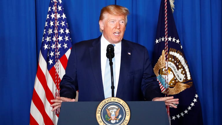 US-Präsident Donald Trump am Freitag in Mar-a-Lago: Die USA wollen nach seiner Aussage keinen Regimewechsel im Iran erreichen.