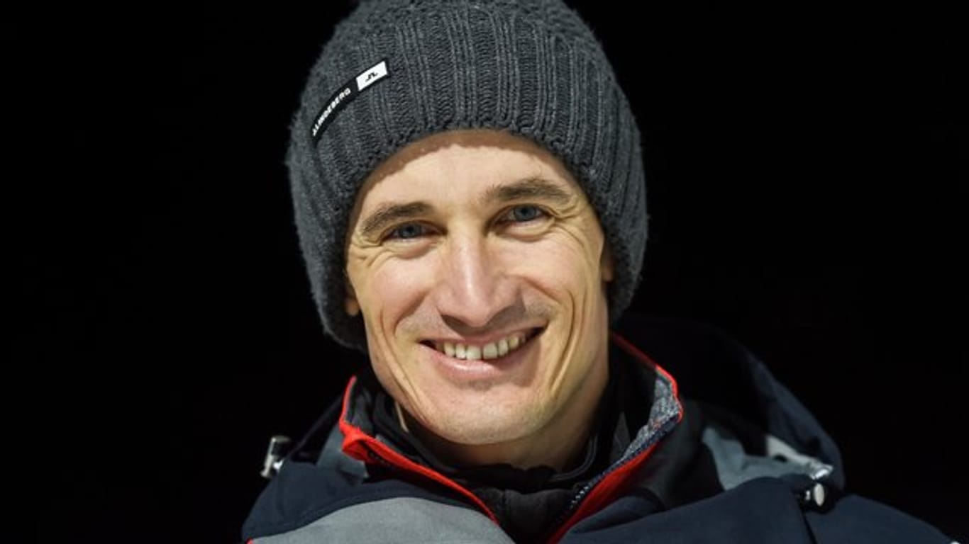 Arbeitet inzwischen als Talentscout beim Deutschen Skiverband und analysiert die Weltcup-Szene als TV-Experte: Martin Schmitt.