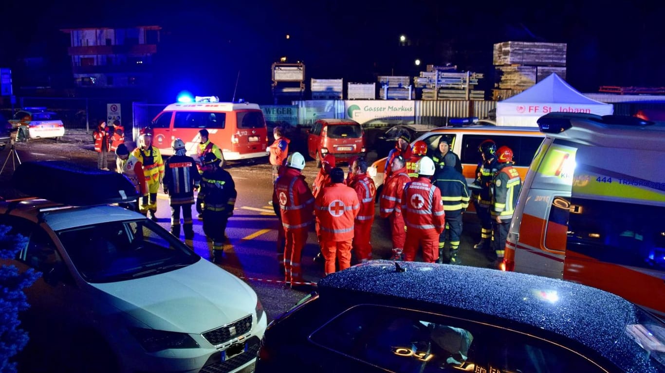 Unfallstelle in Luttach: Rund 160 Rettungskräfte waren in der Nacht im Einsatz.