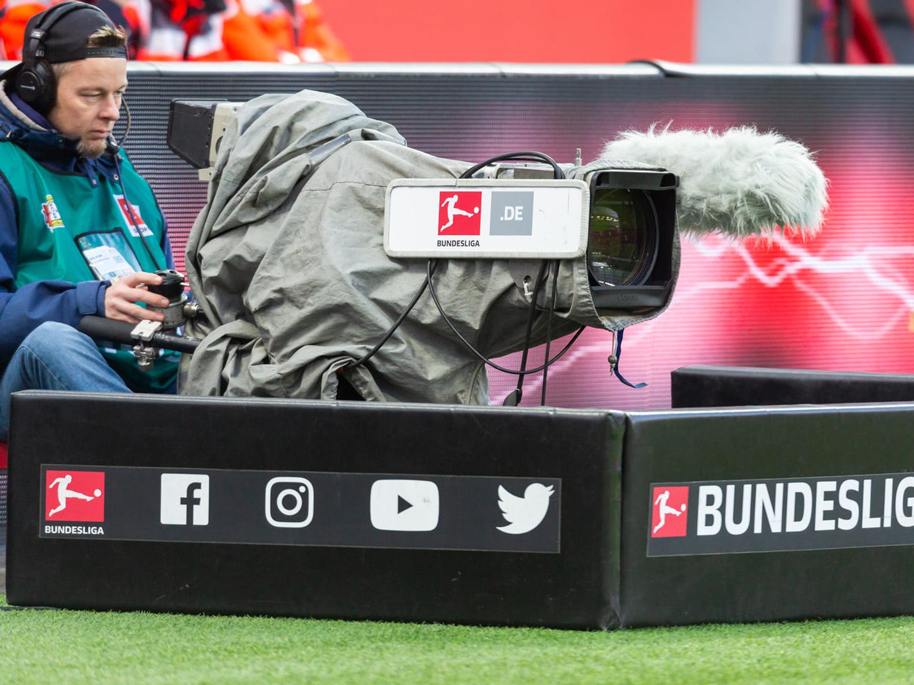 Bundesliga Laufen bald wieder mehr Spiele im Free-TV?