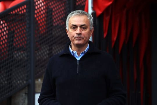 Das Team von Trainer José Mourinho spielte nur 1:1 gegen Zweitligist FC Middlesbrough.