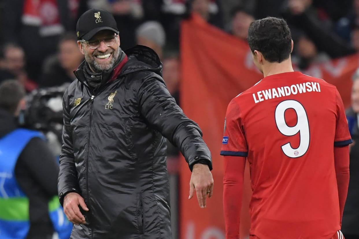 Jürgen Klopp (li.) und Robert Lewandowski hatten eine gemeinsame erfolgreiche Zeit in Dortmund.