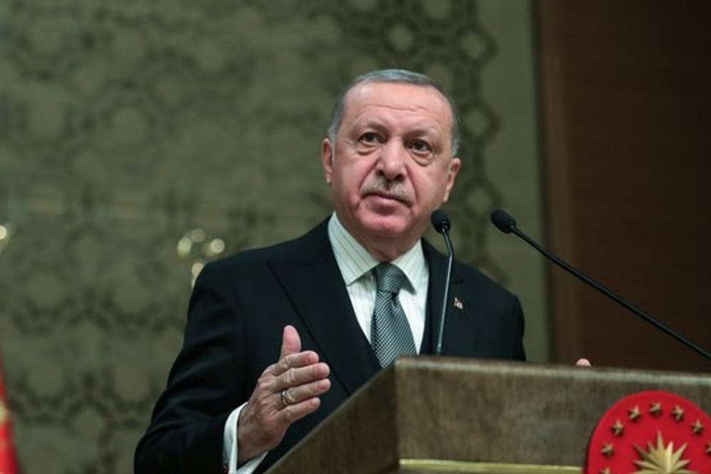 Präsident Erdogan will die international anerkannte Regierung unter Ministerpräsident Fajis al-Sarradsch mit Soldaten stützen.