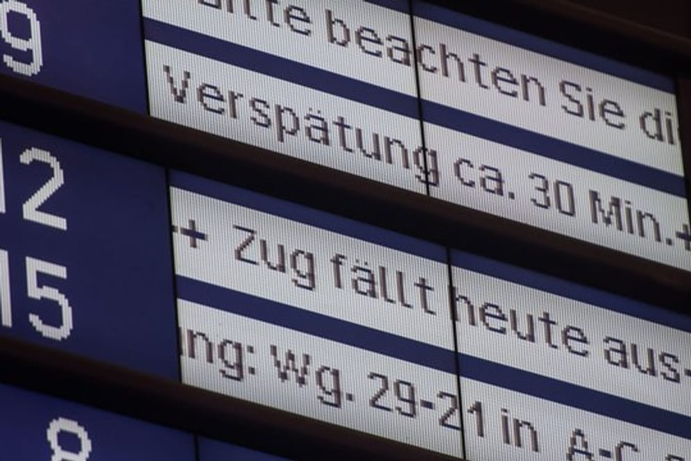 Zugausfälle und Verspätungen am Stuttgarter Hauptbahnhof.
