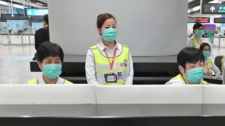 Vorsorge in Hongkong: Die Nachrichten aus der Stadt Wuhan weckten die Erinnerung an die Sars-Pandemie, die 2002 in der südchinesischen Provinz Guangdong begann.