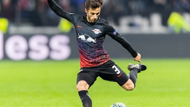 Wechselt auf Leihbasis von Leipzig nach Istanbul: Marcelo Saracchi. Wechselt auf Leihbasis von Leipzig nach Istanbul: Marcelo Saracchi.