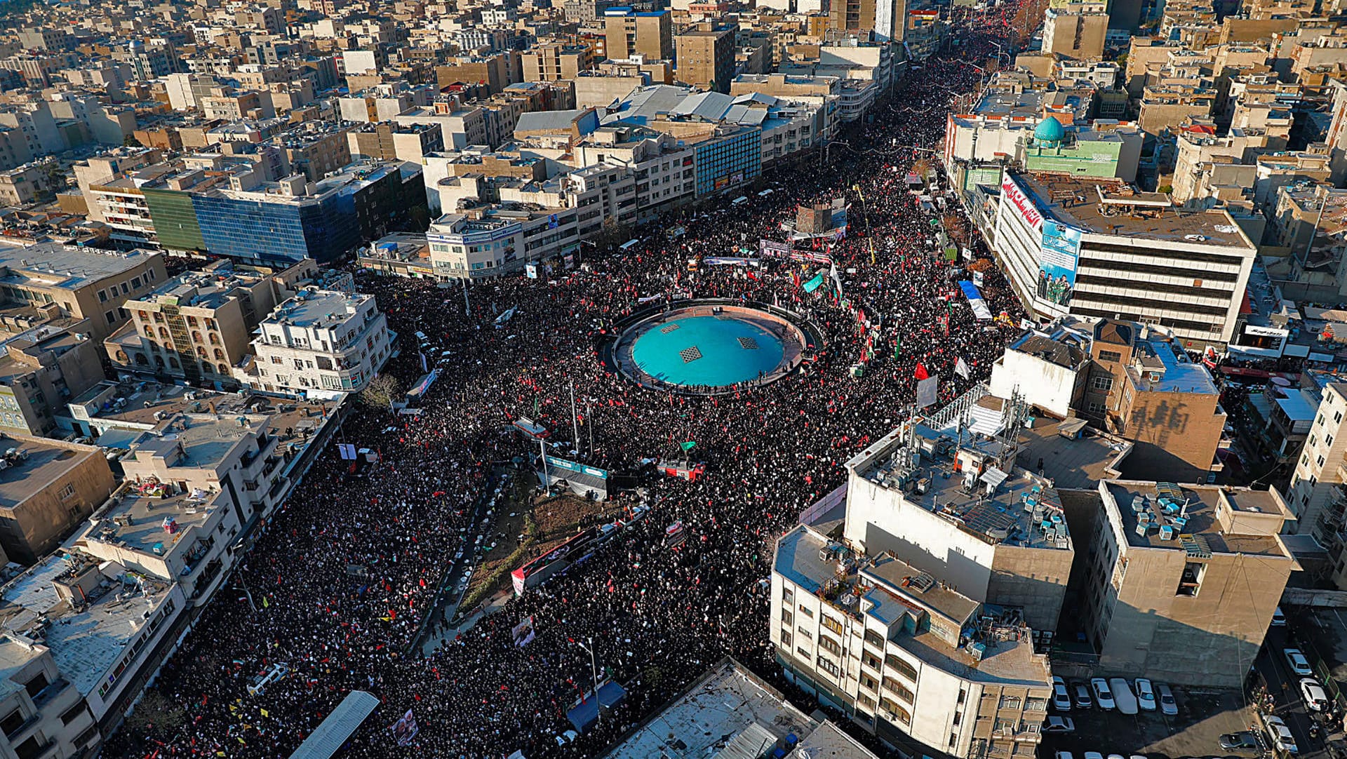 Trauernde in Teheran: An der Kundgebung in der iranischen Hauptstadt nahmen nach offiziellen Angaben Millionen teil.