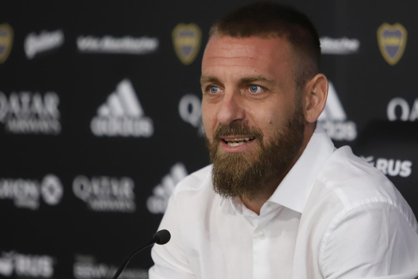 Daniele de Rossi: Der Italiener hängt seine Schuhe an den brühmt berüchtigten Nagel.