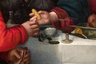 "Das letzte Abendmahl" von Plautilla Nelli (Ausschnitt): Jesus gibt Judas ein Stück Brot.