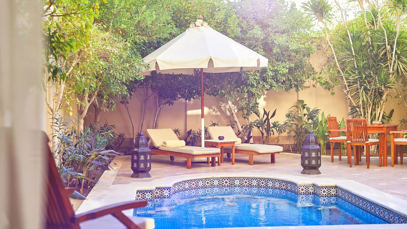 Hotel Jaz Makadi Star: Wer unter sich bleiben möchte, kann sich in den luxuriösen Royal-Suiten an den eigenen Pool zurückziehen.