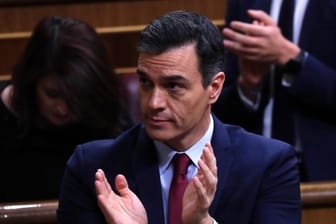 Nicht mehr nur geschäftsführend im Amt: Spaniens Regierungschef Pedro Sanchez.