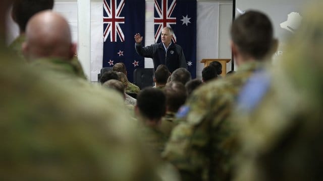 Australische Soldaten im Militärkomplex in Tadschi: Die Nato zieht jetzt einen Teil ihrer Truppen aus dem Irak zurück. Australische Soldaten im Militärkomplex in Tadschi: Die Nato zieht jetzt einen Teil ihrer Truppen aus dem Irak zurück.
