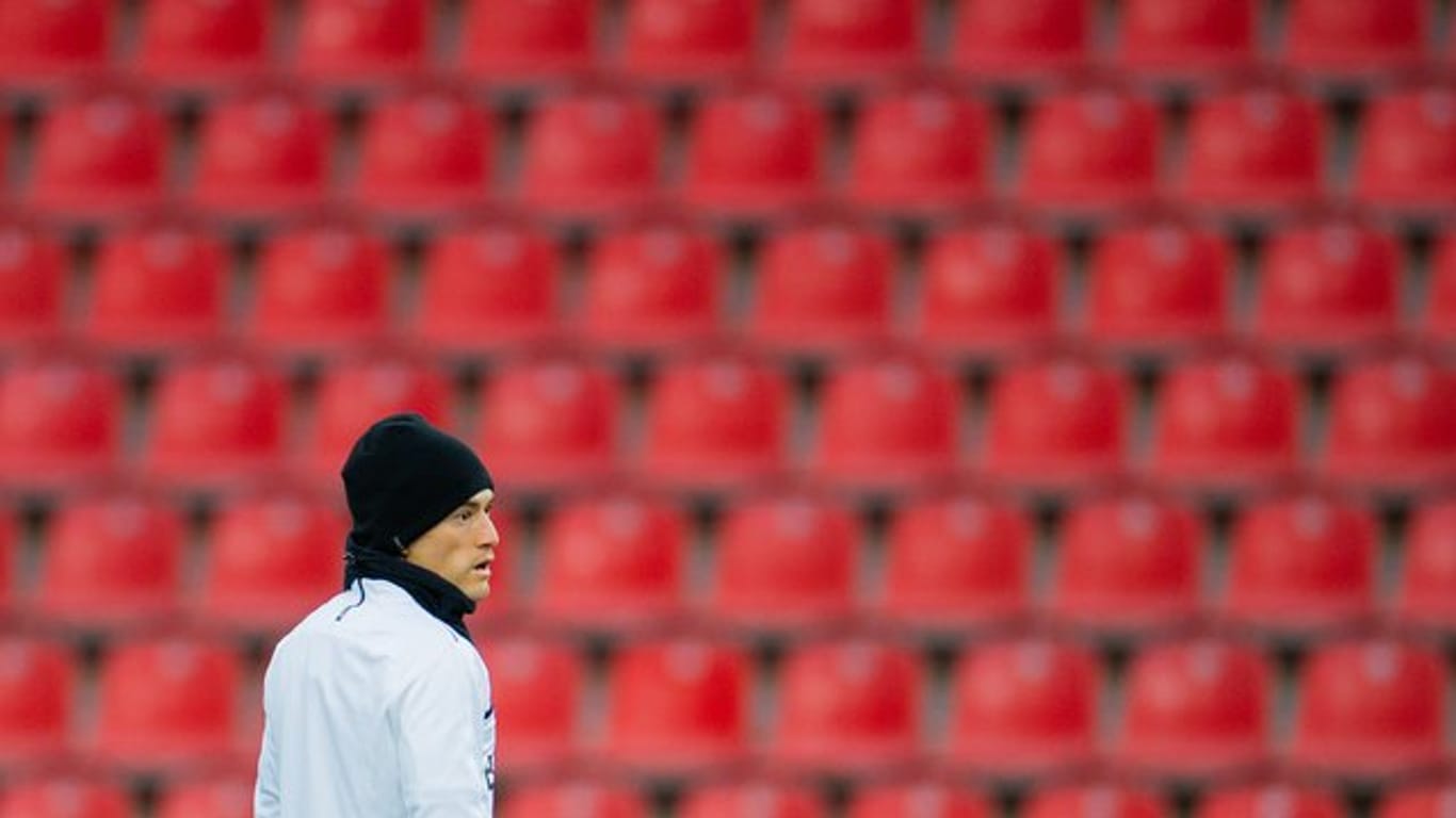 Bayer Leverkusen muss in der Vorbereitung auf die Rückrunde auf Charles Aránguiz verzichten.