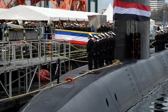 Ein in Deutschland gebautes U-Boot wird der ägyptischen Marine übergeben: Ägypten zählte bereits im Dezember zu den wichtigsten Empfängerländern deutscher Rüstungsexporte (Archivbild).
