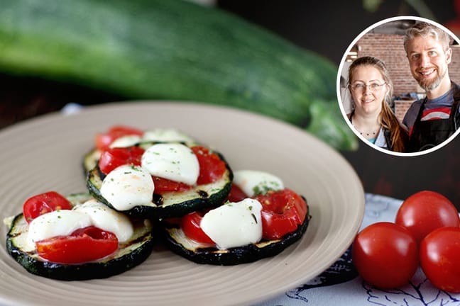 Zucchinipizzen: Ein leichtes Essen für die schlanke Linie.