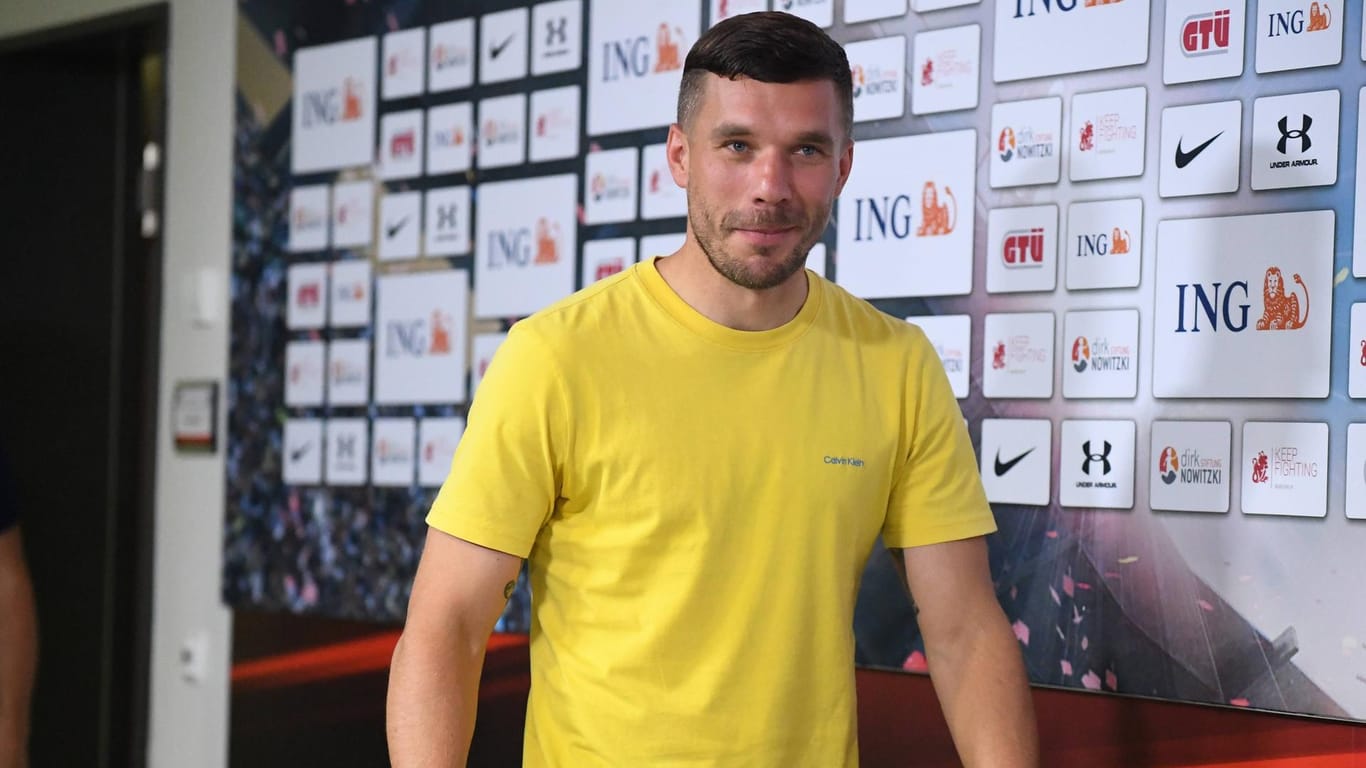 Lukas Podolski: Der Ex-Spieler des 1. FC Köln ist wieder in der Domstadt.