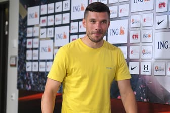 Lukas Podolski: Der Ex-Spieler des 1. FC Köln ist wieder in der Domstadt.